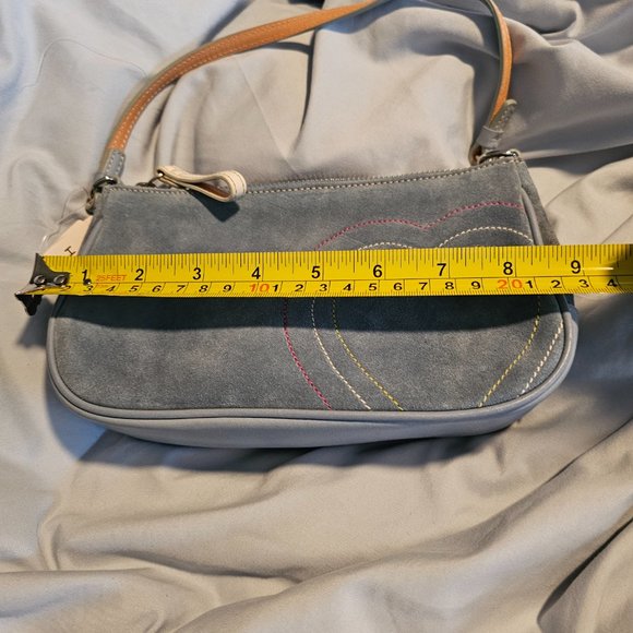 COACH Hearts Demi Bag, VINTAGE, Y2k, and NEW with tags! RARE! 🎉HOST PICK🎉 - Picture 13 of 16